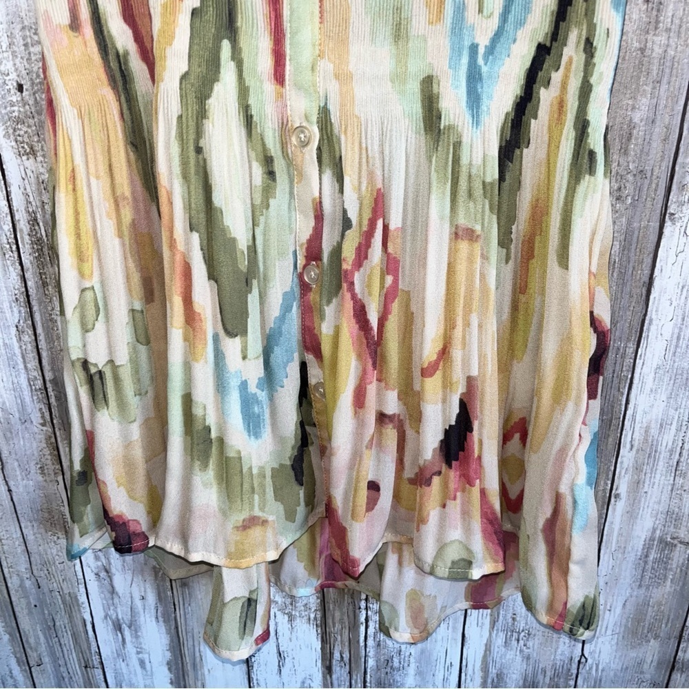 Spense Smocked Abstract Pint Print Button Front Blouse - Picture 2 of 5